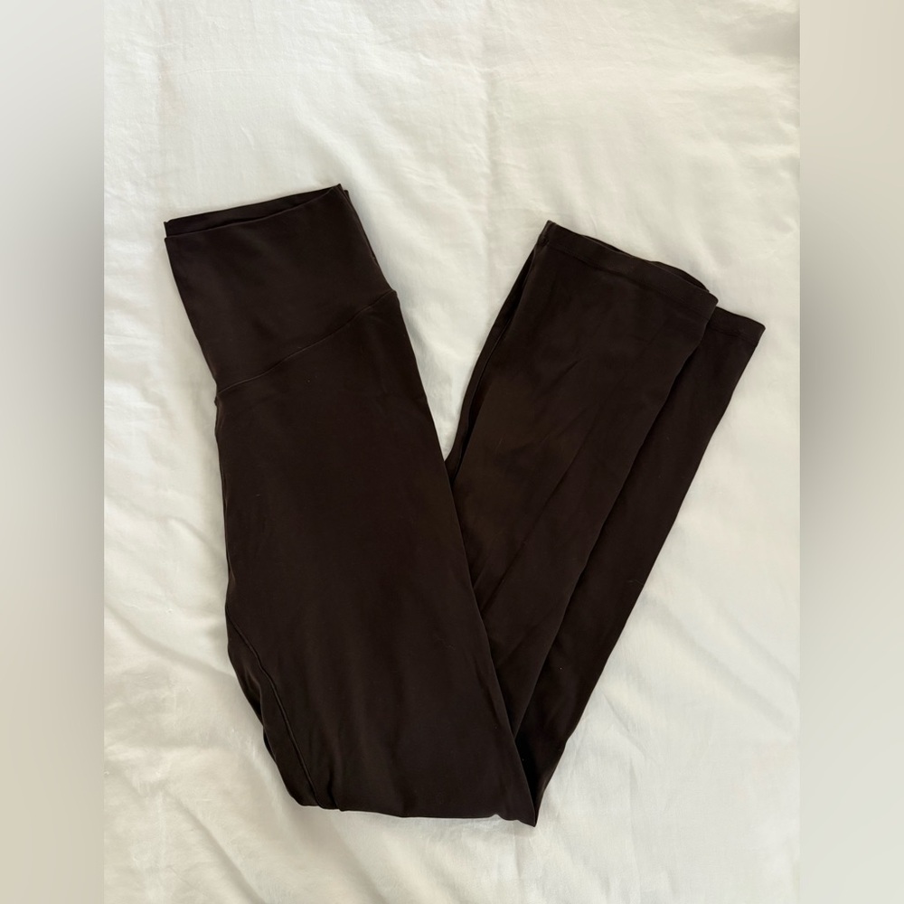 OFFLINE By Aerie Real Me
XTRA High Waisted Bootcut
Legging